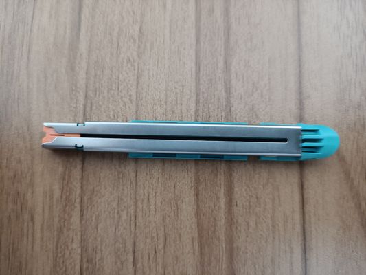 Ενδοσκοπική γραμμική Stapler κοπτών Stapler ξαναφορτωμάτων κασέτα για το κοιλιακό ξαναφόρτωμα χειρουργικών επεμβάσεων Laparoscopic